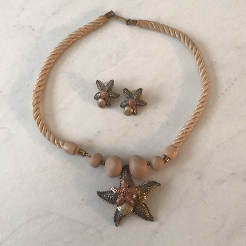 Customs jewelry - Picture 3 of 9